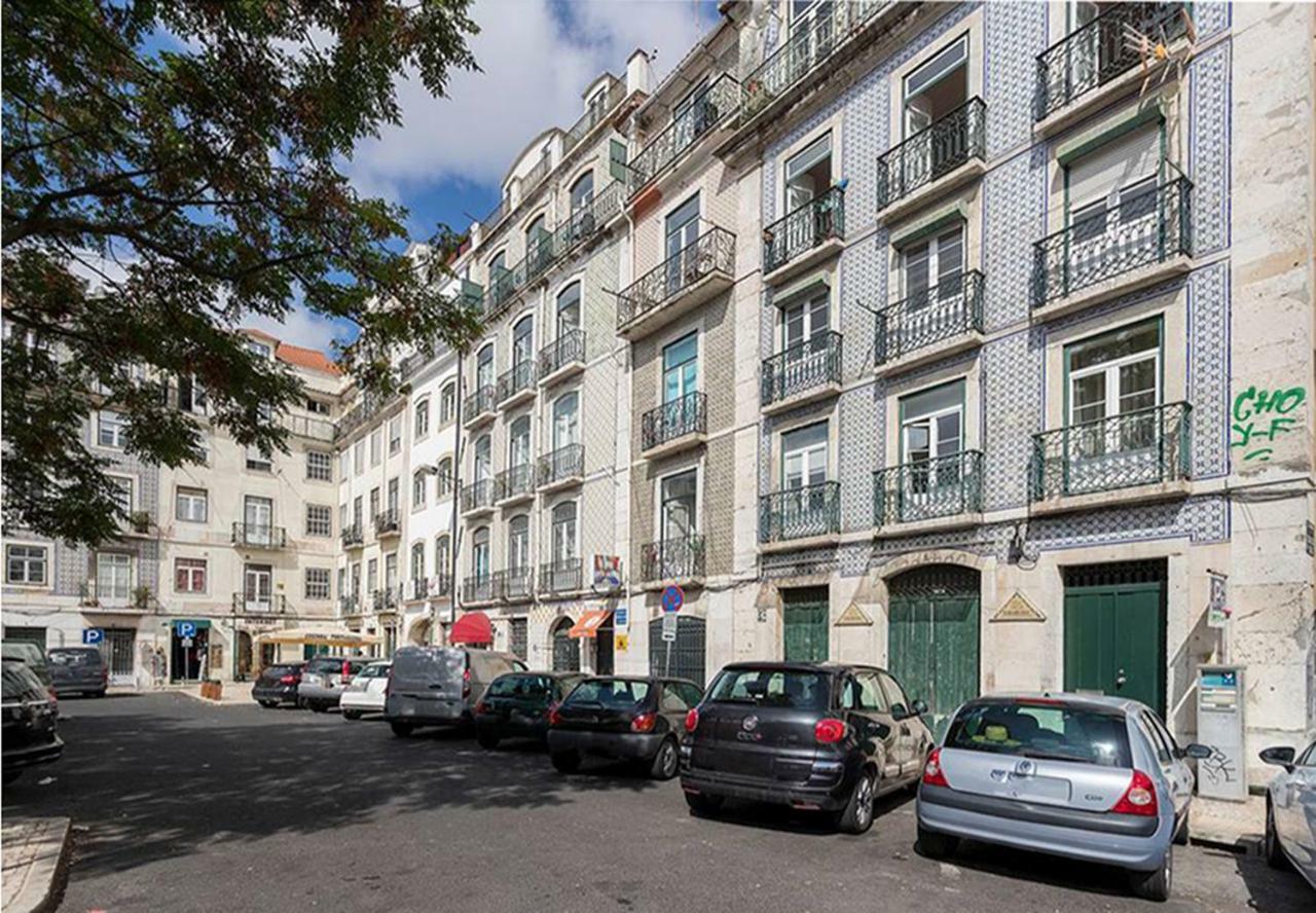 Sleeping To The Sound Of Fado Apartment Lisbon Bagian luar foto